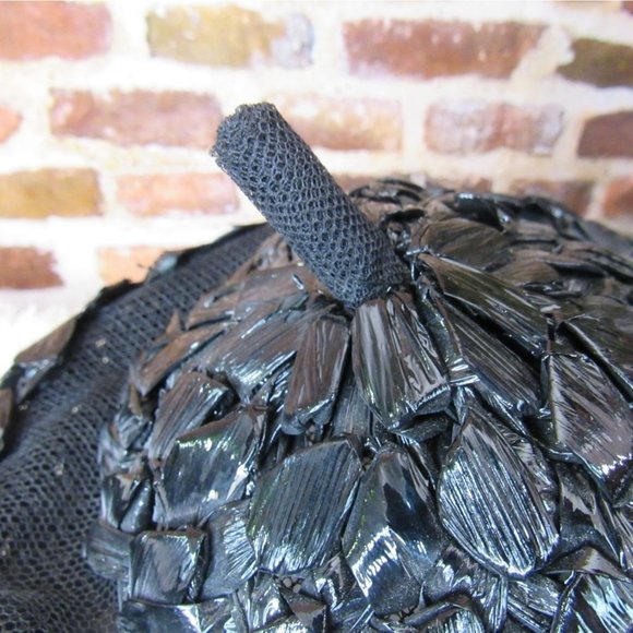 VINTAGE 50s/60s Rivera Black Woven Mesh Pointy Formal Evening Mourning Hat - Picture 3 of 6